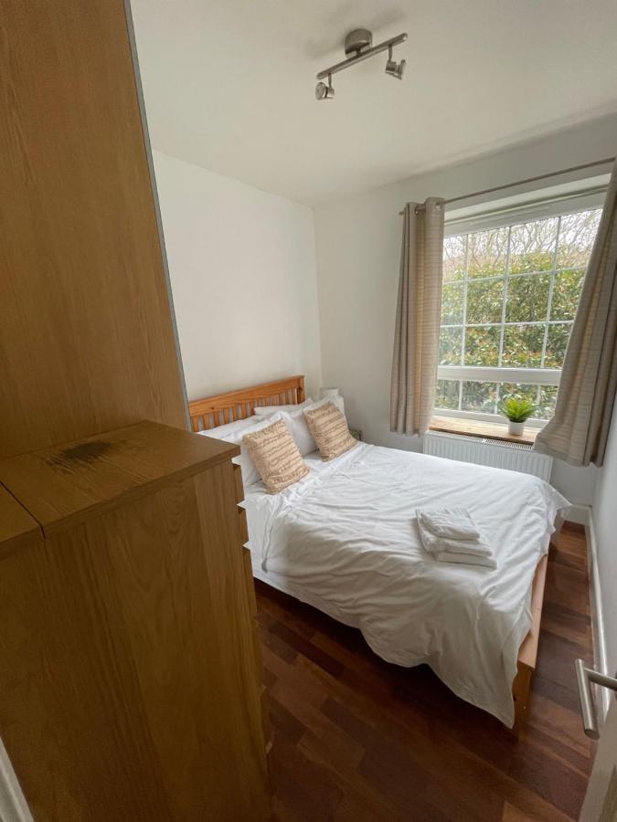 Spacious Flat Opposite The Oval London Exterior foto